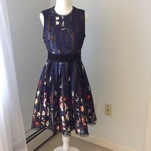Foxiedox sleeveless floral dress xs